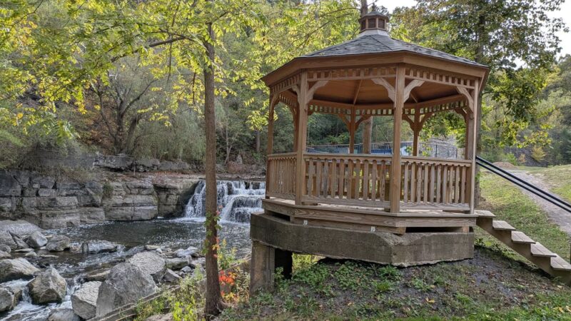 Cascade Falls Trail Parking - Penn Yan, NY