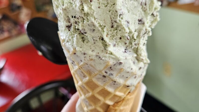 Mad Dog's Creamery - Pigeon Forge, TN