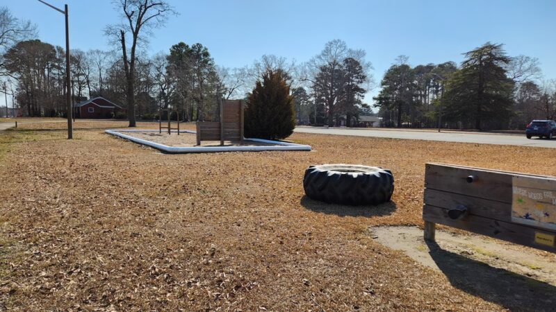 Dees Memorial Park - Pikeville, NC