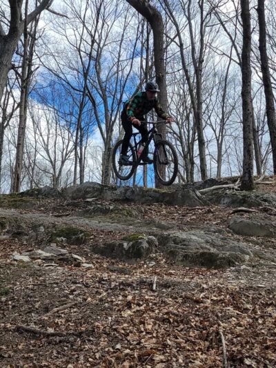 909/Taconic Hereford Trail Parking - Pleasant Valley, NY