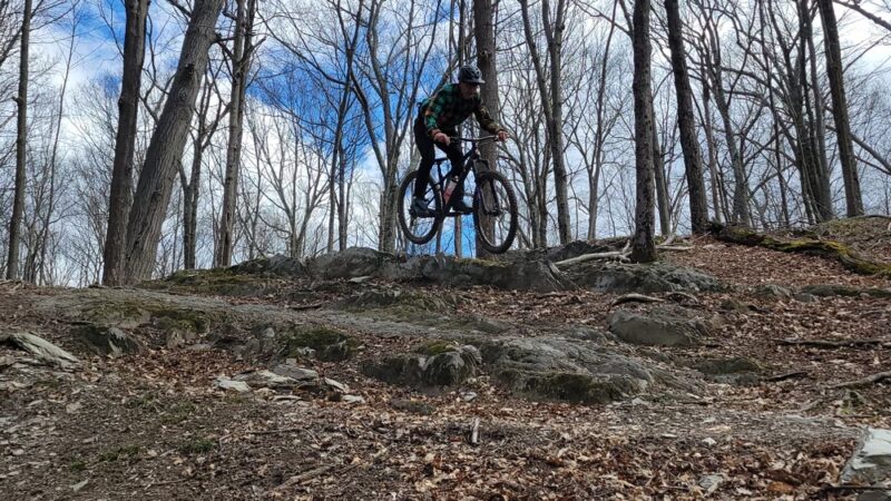 909/Taconic Hereford Trail Parking - Pleasant Valley, NY