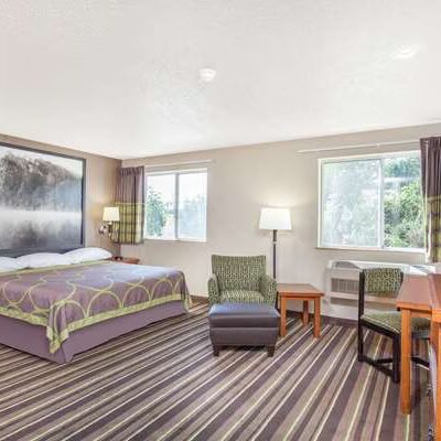 Super 8 by Wyndham Richlands/Claypool Hill Area - Pounding Mill, VA