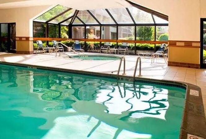 Courtyard Lincroft Red Bank - Red Bank, NJ