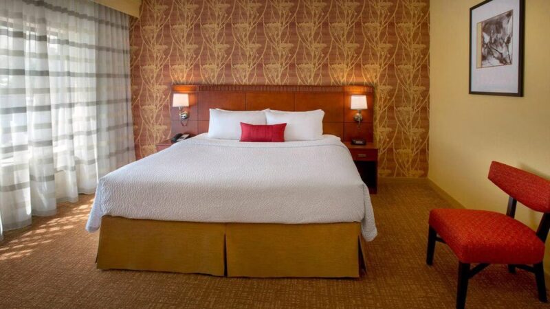 Courtyard Lincroft Red Bank - Red Bank, NJ