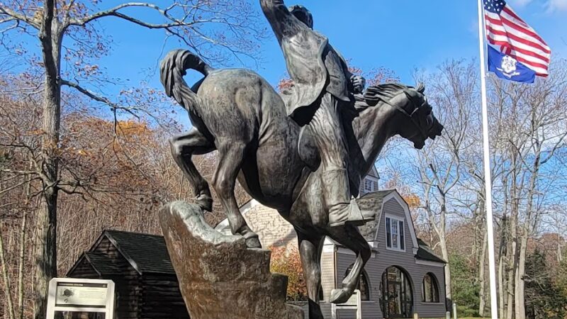 Putnam Park Visitor Center - Redding, CT