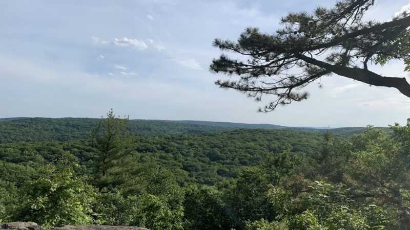 Pine Mountain Trail Head - Ridgefield, CT
