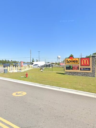 Dog Park at Love's Travel Stops - Rincon, GA