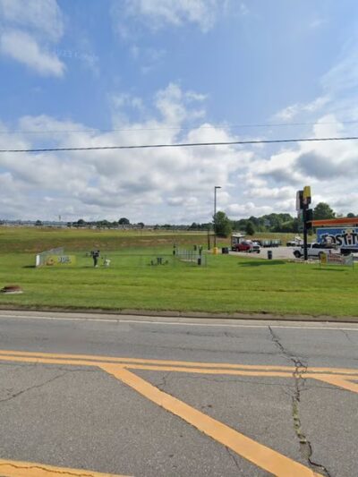 Dog Park at Love's Travel Stops - Ripley, WV