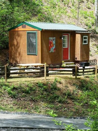 Simple Life Cabins and Campground - Robbinsville, NC