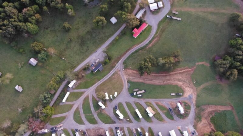 Black Dog Ranch OffRoad Resort - Rock, WV