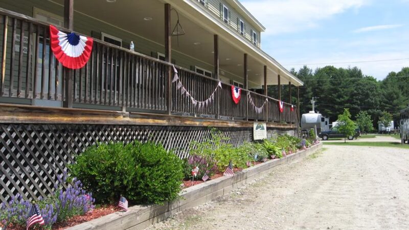Riverbrook Campground & RV Park - Rumney, NH