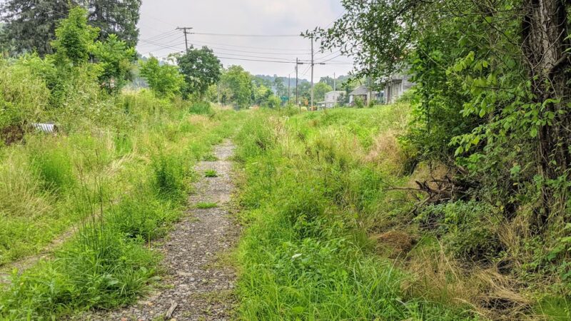 North Bend Trail parking - Salem, WV