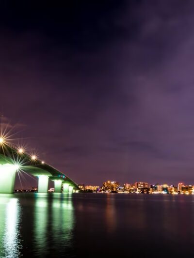 Bird Key Park Car Park - Sarasota, FL