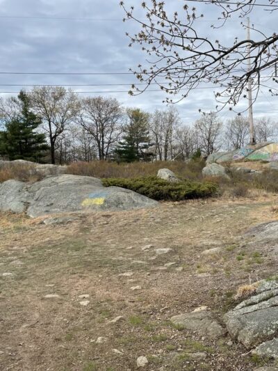 Skull Cliff Parking - Saugus, MA
