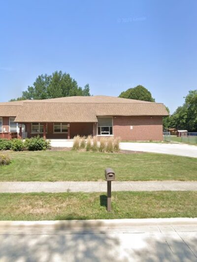 Jones Park of Savoy - Savoy, IL