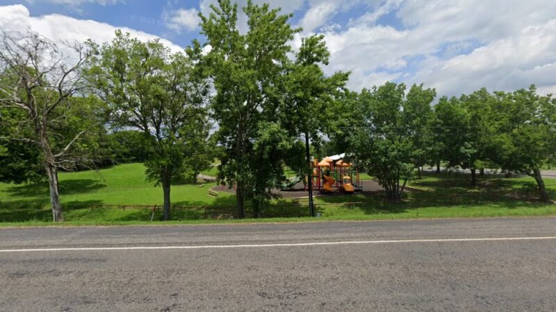 Savoy City Park - Savoy, TX