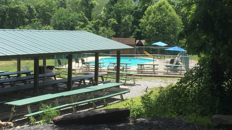 Heritage Cove Resort - Saxton, PA