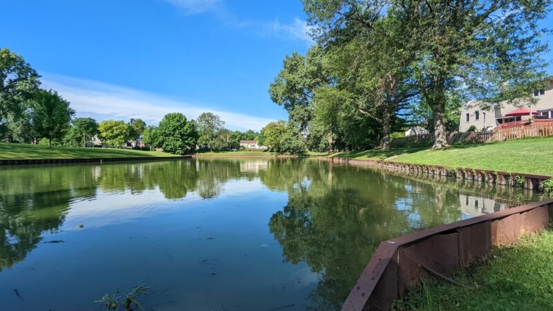 Gray Farm Park & Conservation Area - Schaumburg, IL