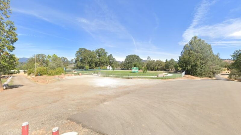 Shasta Lake Dog Park - Shasta Lake, CA