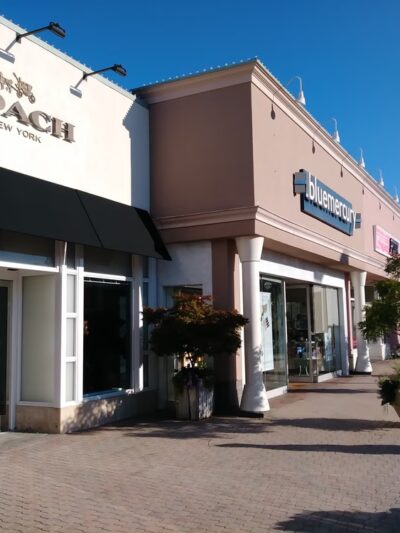 The Grove West - Shrewsbury, NJ