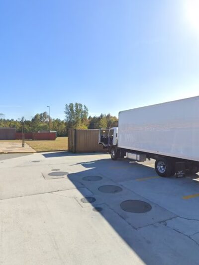 Dog Park at Love's Travel Stops - Skippers, VA