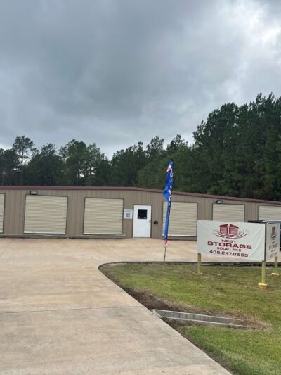 Happy Dog Storage - Sour Lake - Sour Lake, TX