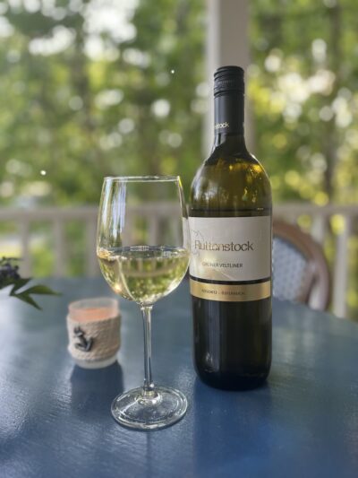 The Bowsprit Bar @ The Harbour Cottage Inn - Southwest Harbor, ME