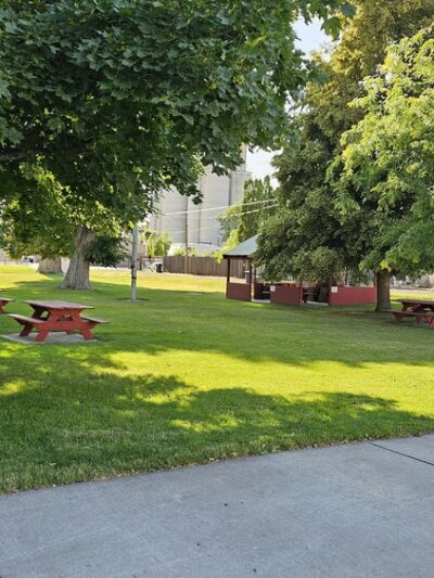 Sprague City Park - Sprague, WA