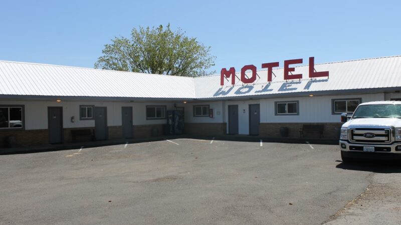 Sprague Motel and RV Park - Sprague, WA