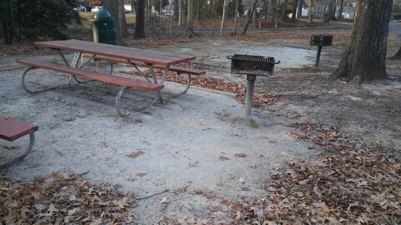 Rollingwood Park - Springfield, VA