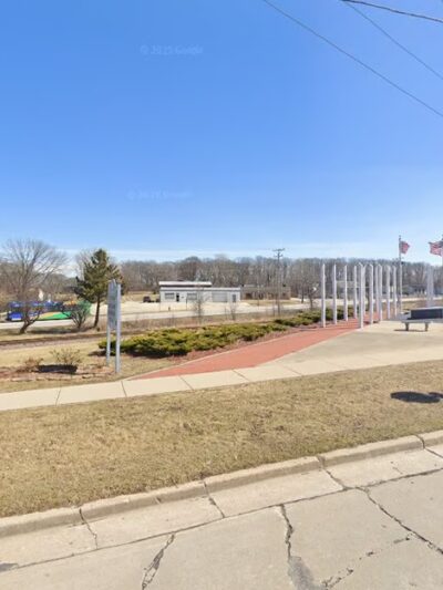 St. Francis Veterans Memorial Plaza - St Francis, WI
