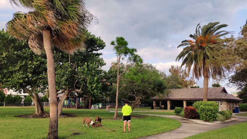 St Pete Beach Dog Park - St Pete Beach, FL
