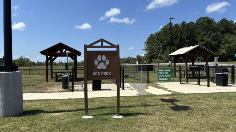 Dog Park at Love's Travel Stops - Steele, AL