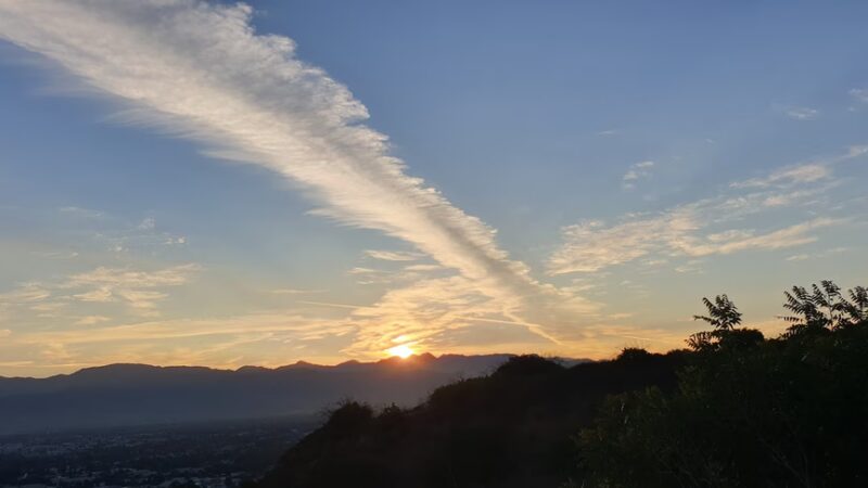 Fryman Hiking Trail Parking - Studio City, CA