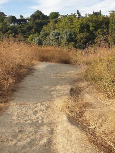 Fryman Hiking Trail Parking - Studio City, CA