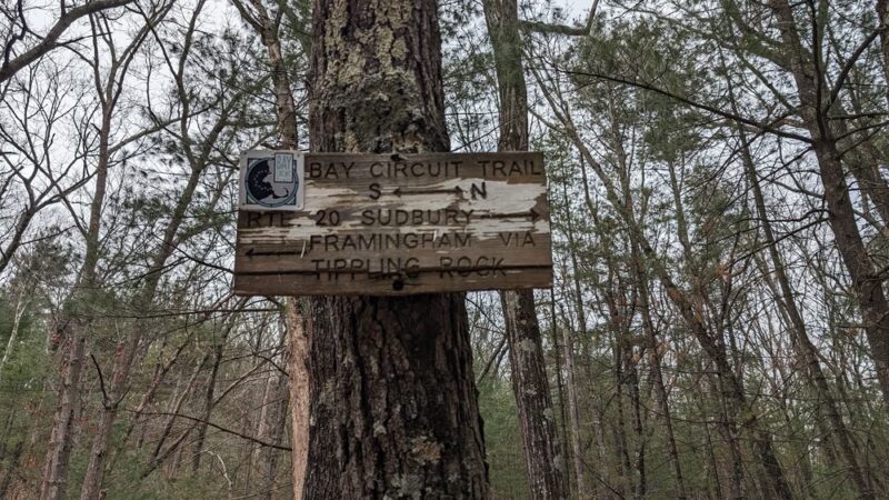 Tippling Rock Trailhead Parking - Sudbury, MA