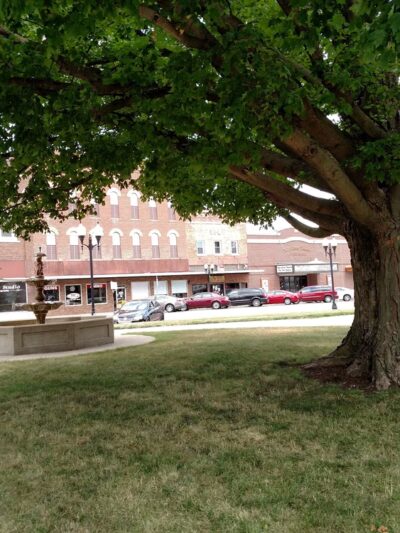 Sullivan City Park - Sullivan, IL