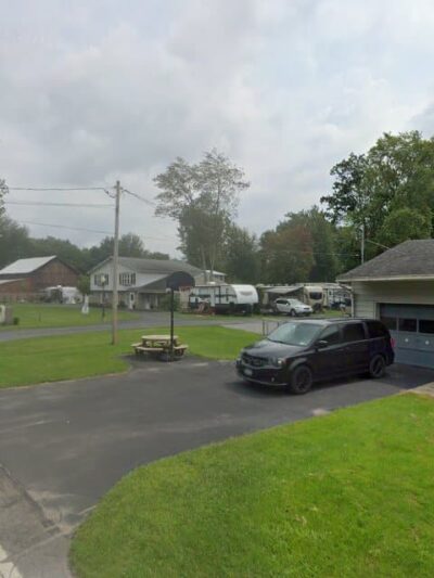 Lone Pine Campgrounds - Sylvan Beach, NY