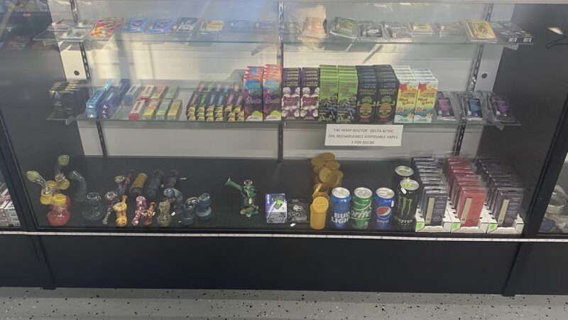 Lucky Dog / Corner Mart - Tazewell, VA