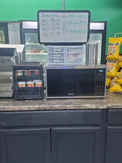 Lucky Dog / Corner Mart - Tazewell, VA