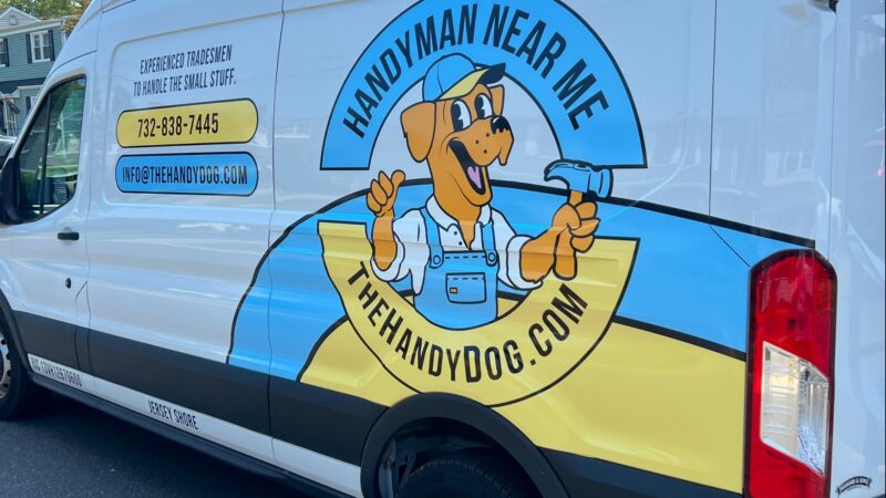 The Handy Dog - ,