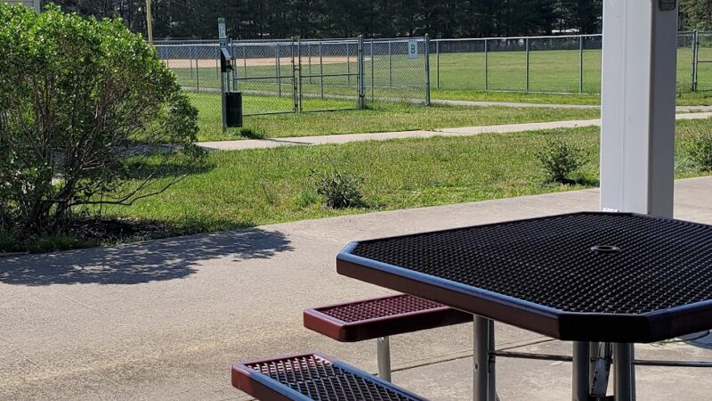 Whispering Pines Park - Toms River, NJ