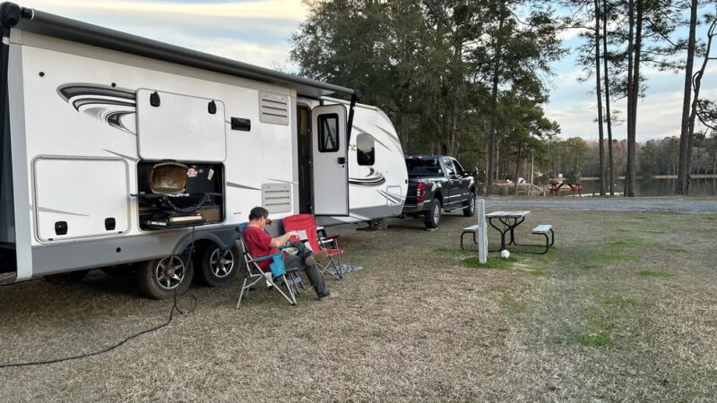 McIntosh Lake RV Park - Townsend, GA