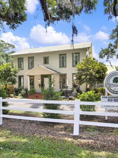 McIntosh Manor RV Park and Retreat - Townsend, GA