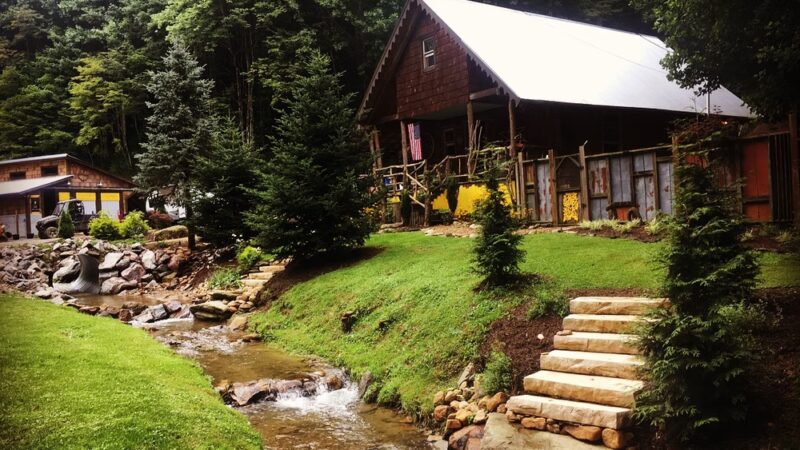 Buttermilk Acres - Trade, TN