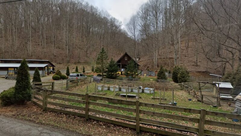 Buttermilk Acres - Trade, TN
