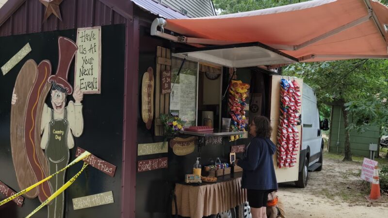 The Country Dog - Tuckerton, NJ