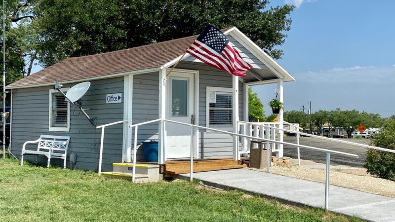 Tye RV Park - Tye, TX