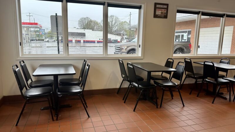 Austin's Texas Hot Dogs - Tyrone, PA