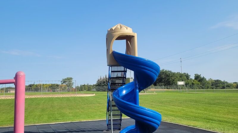 Underwood School Park - Underwood, MN